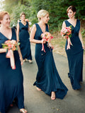 Pfauenblau Meerjungfrau V-Ausschnitt Langes Brautjungfernkleid
