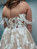 Tüll schulterfrei elfenbeinfarbenes langes Plus Size Brautkleid mit Applikationen